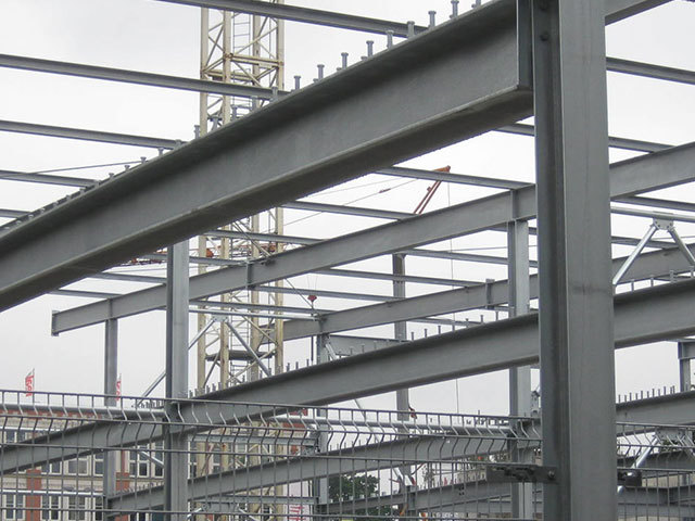 Zu den Kompetenzen vom Ingenieurbüro Hüer - Büro für Tragwerksplanung gehört der Stahlbau.